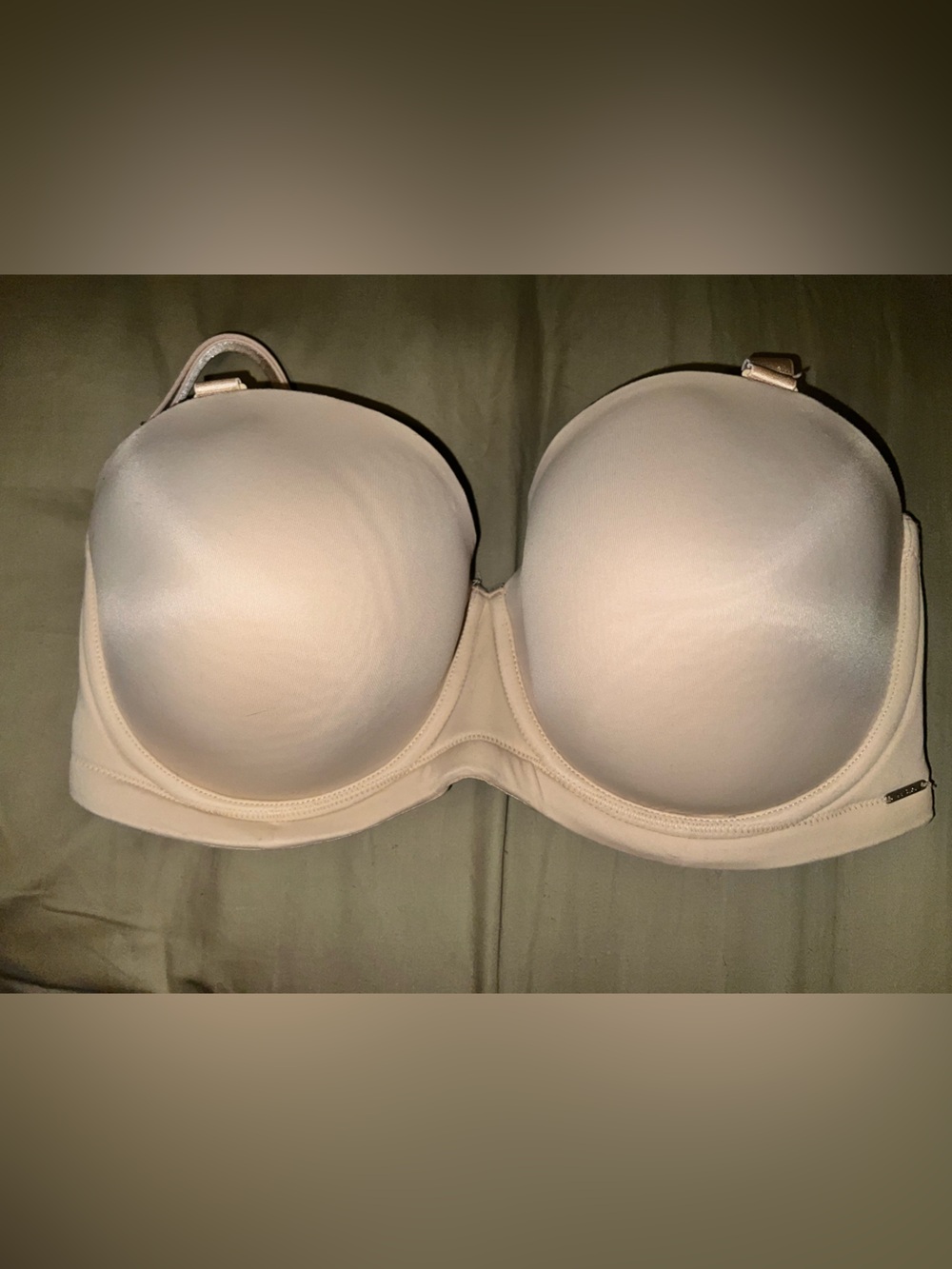 HSIA STRAPLESS CONVERTALE BRA 36DDD - Picture 5 of 7